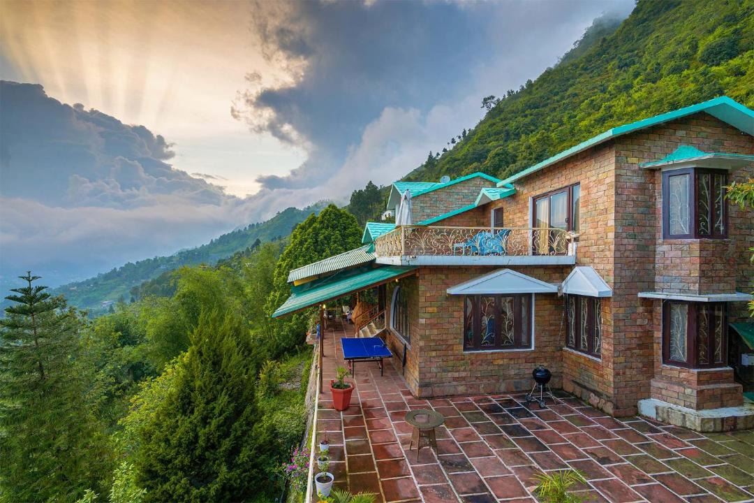 Photo of Buildings in Bhimtal