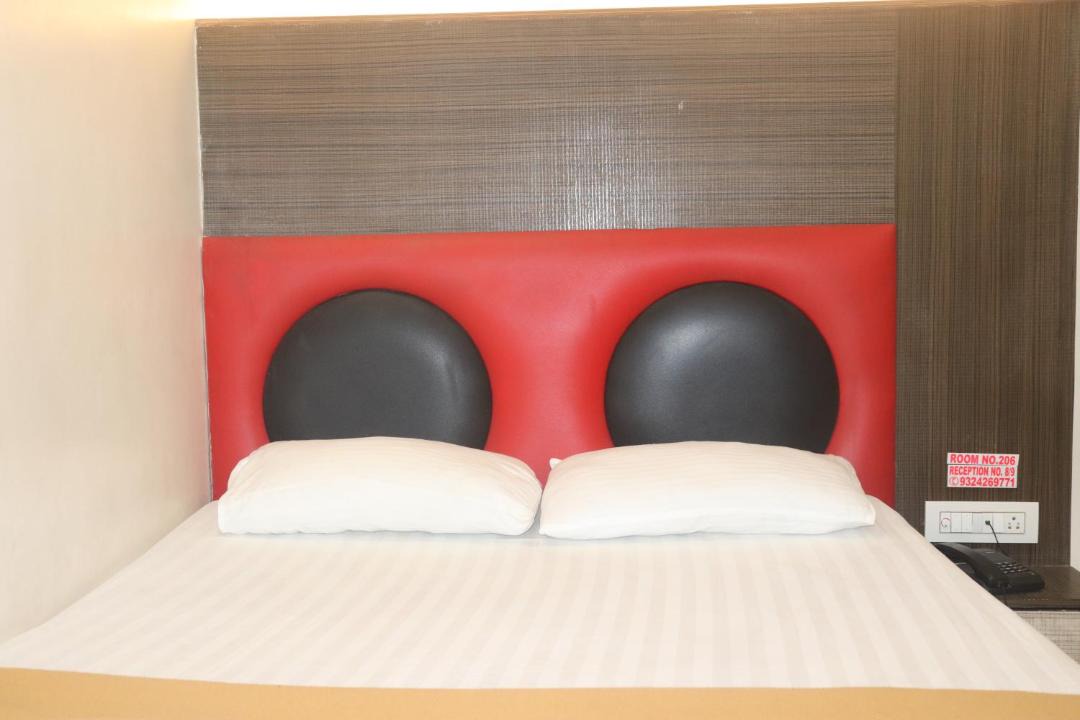 Photo of Bedroom in Mira Road East