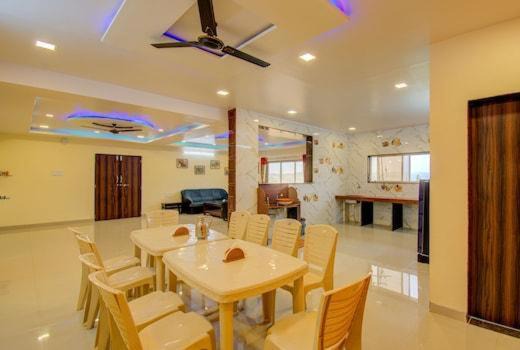 Photo of Livingroom in Mahabaleshwar