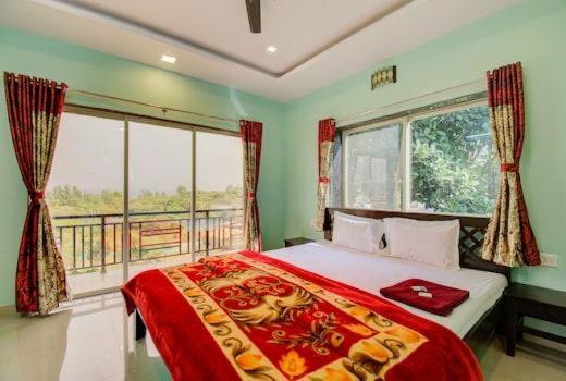 Photo of Bedroom in Mahabaleshwar