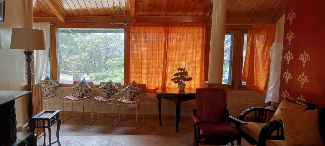 Photo of Livingroom in Landour