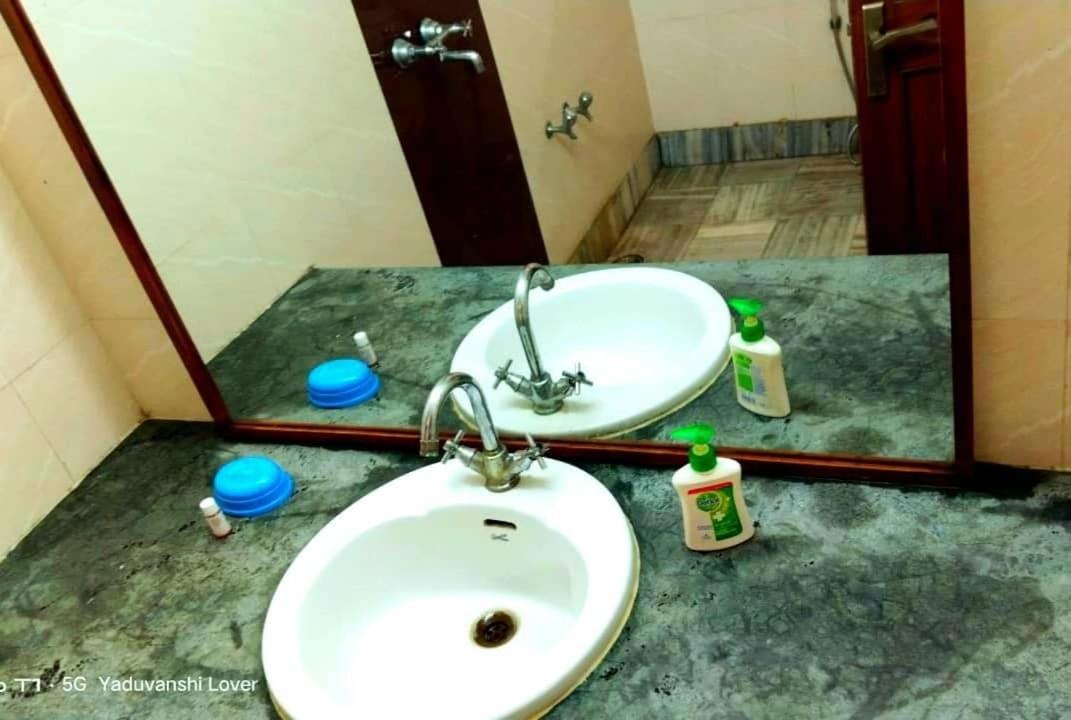 Photo of Bathroom in Varanasi