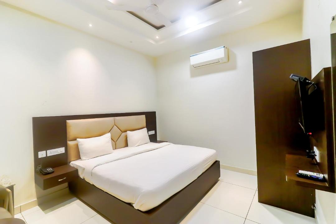 Photo of Bedroom in Zirakpur