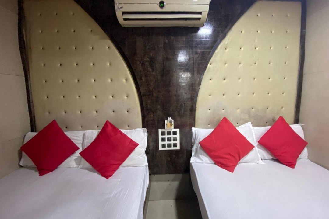 Photo of Bedroom in Dadar East