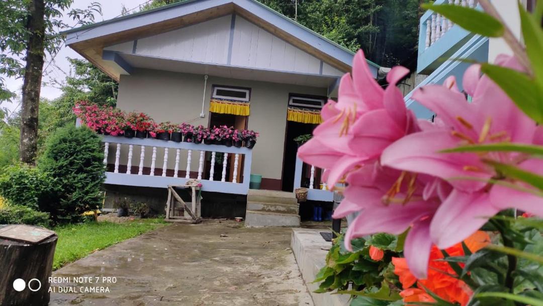 Photo of Others in Darjeeling