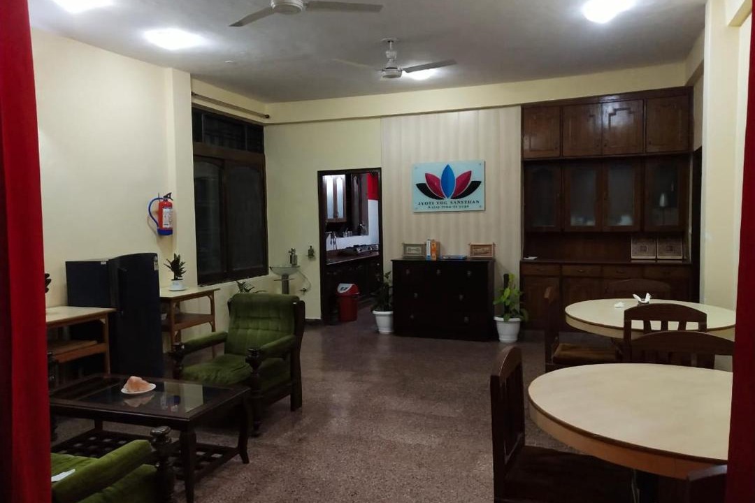 Photo of Livingroom in Bhimtal