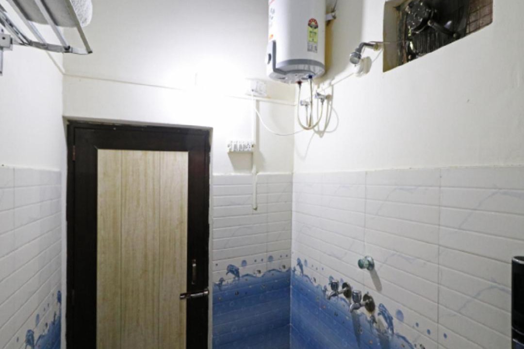 Photo of Bathroom in Paliyal Gaon