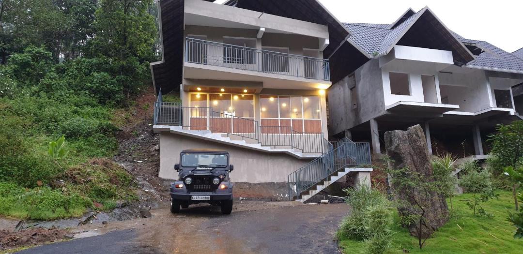 Photo of Buildings in Devikolam