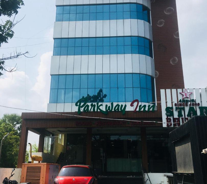 Photo of Buildings in Kelambakkam