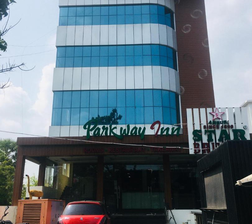 Photo of Buildings in Kelambakkam
