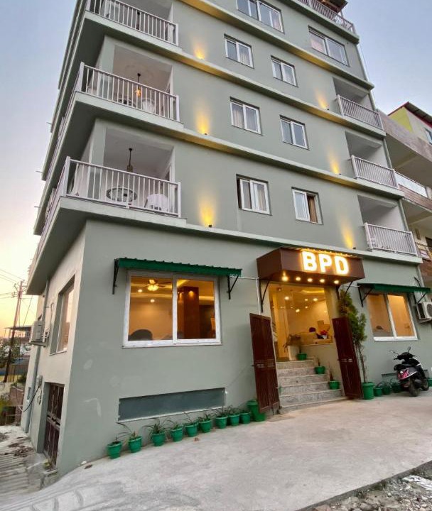Photo of Buildings in Tapovan