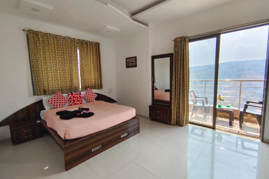 Photo of Bedroom in Panchgani