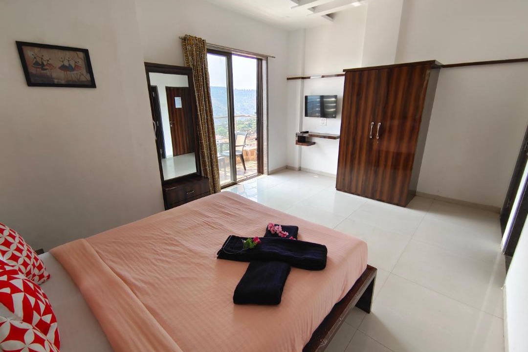 Photo of Bedroom in Panchgani