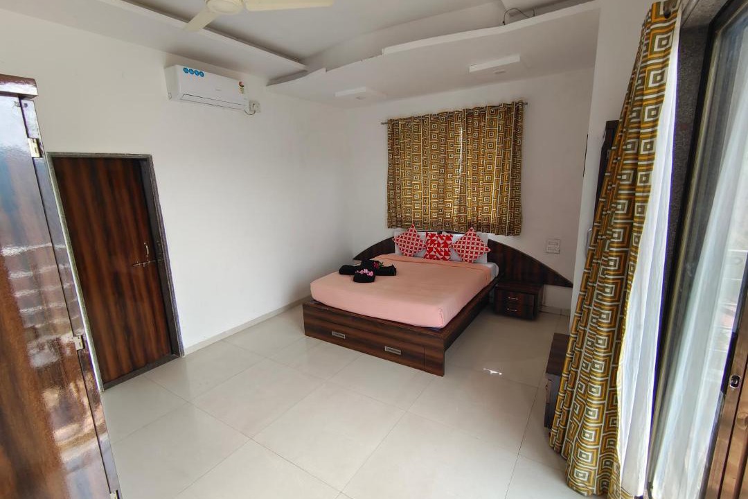 Photo of Bedroom in Panchgani
