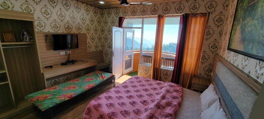 Photo of Bedroom in The Mall Road