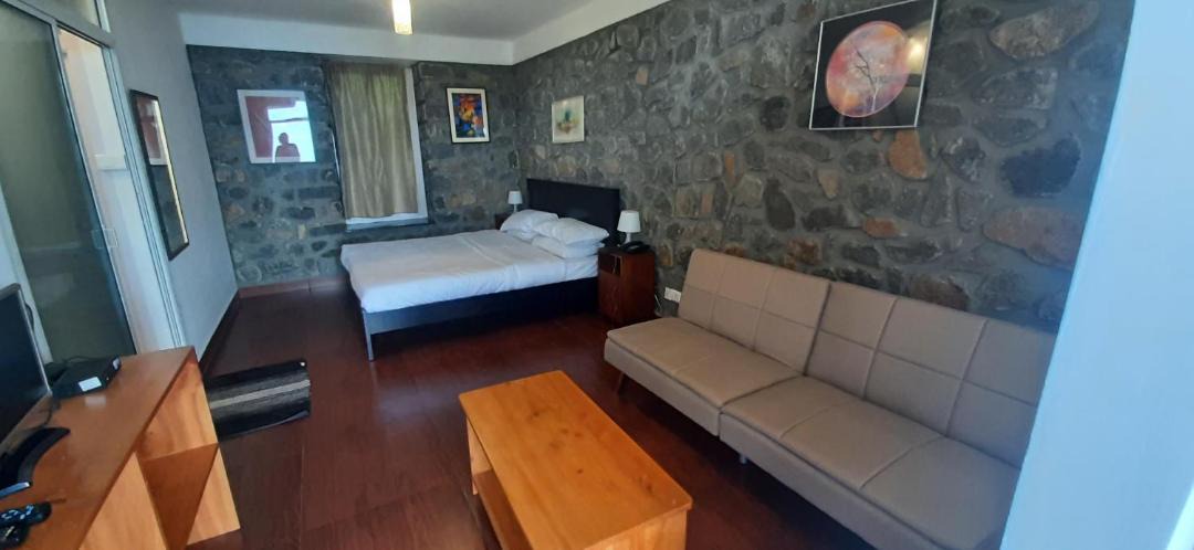 Photo of Livingroom in Kodaikanal
