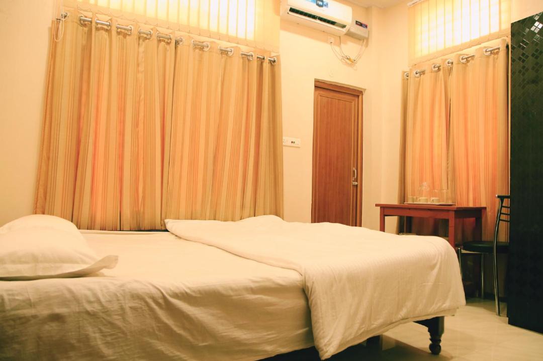 Photo of Bedroom in Sualkuchi