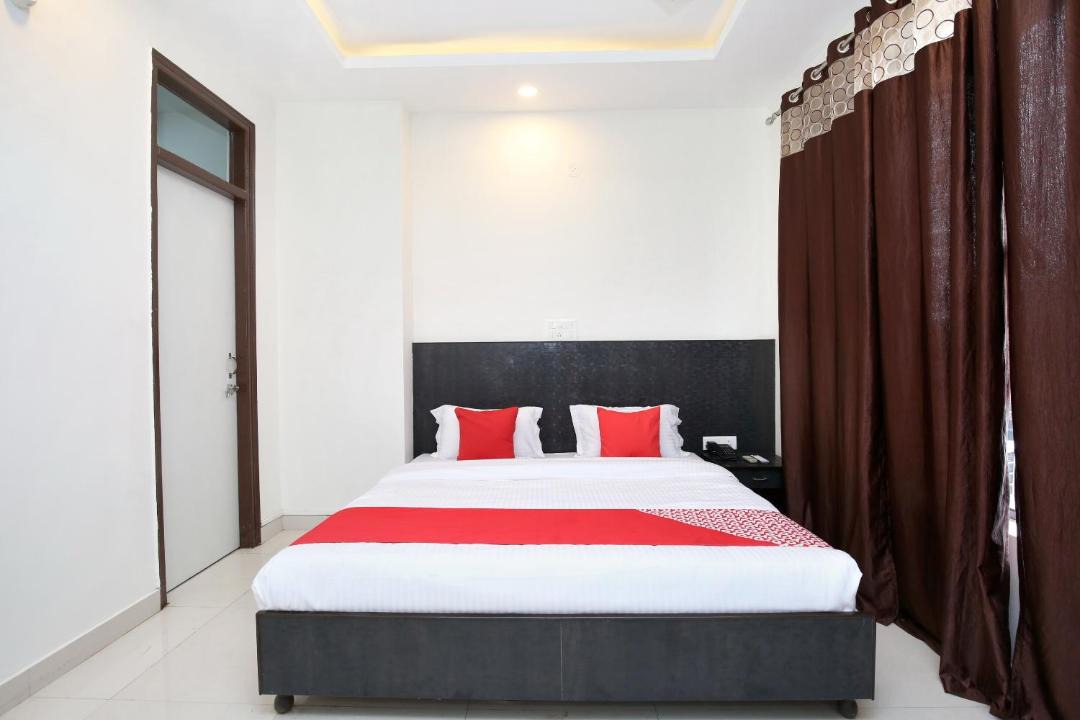 Photo of Bedroom in Sector 45