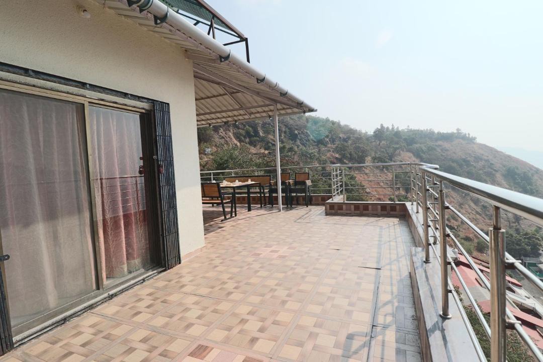 Photo of Buildings in Panchgani