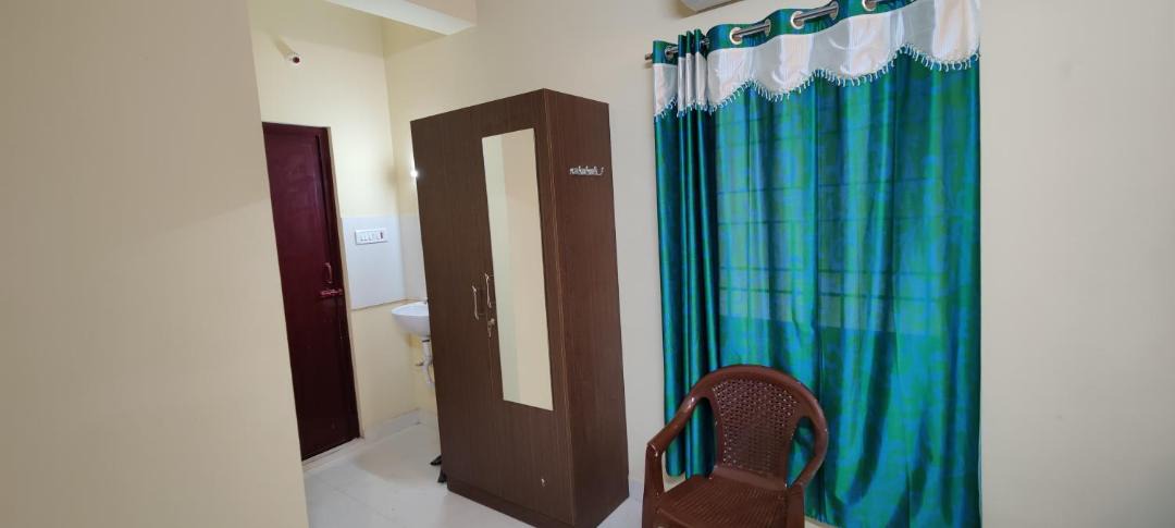 Photo of Bedroom in Ekkatuthangal