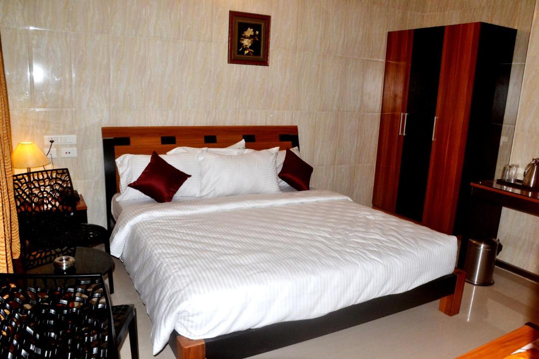 Photo of Bedroom in Triplicane