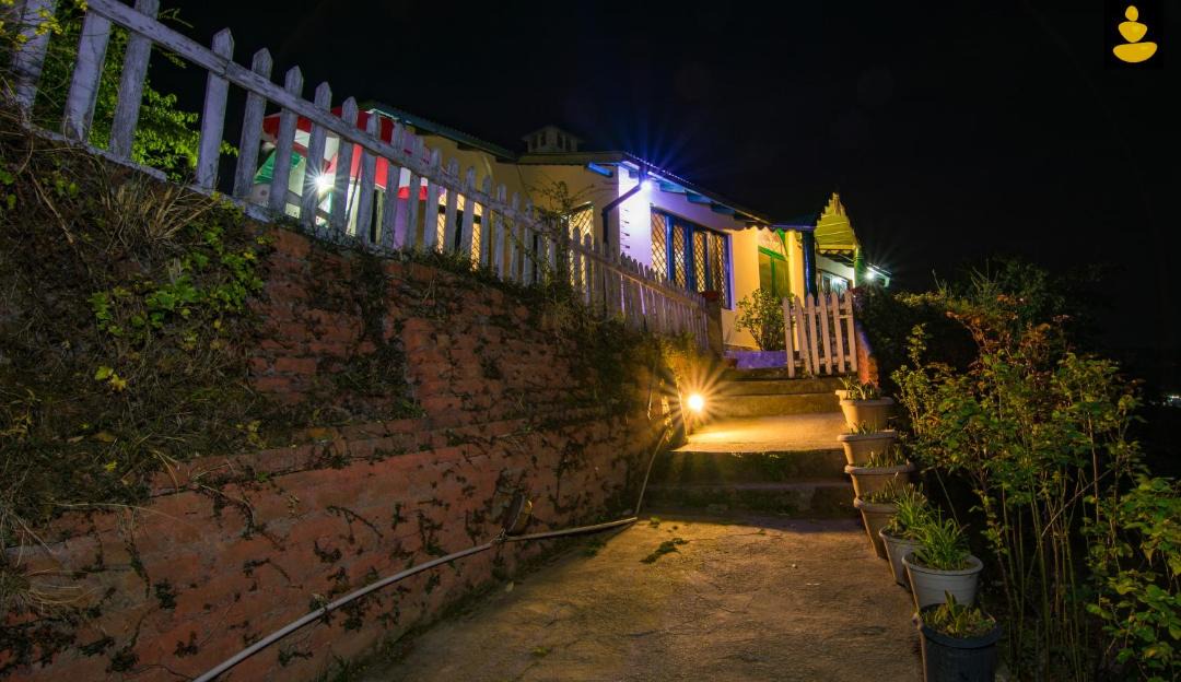 Photo of Buildings in Mukteshwar