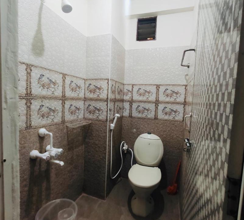 Photo of Bathroom in Mahabalipuram Beach