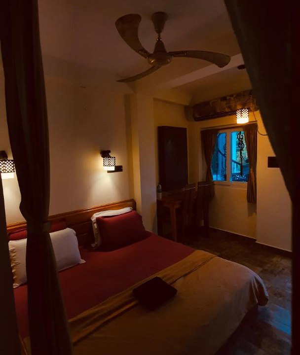 Photo of Bedroom in Mahabalipuram Beach