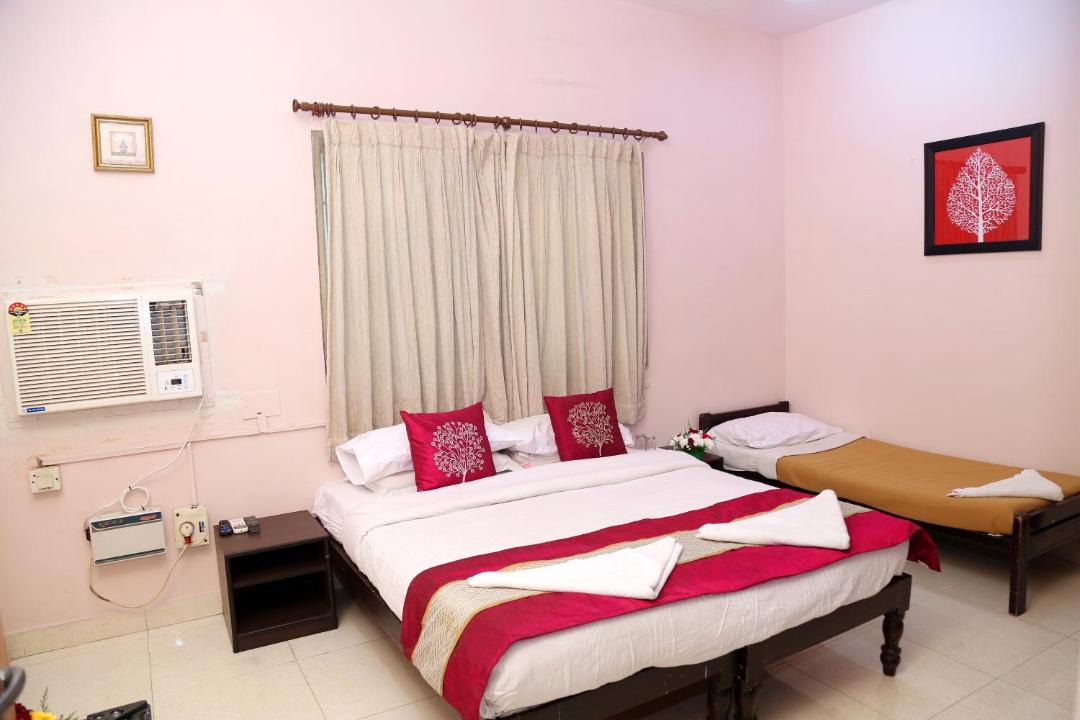 Photo of Bedroom in Teynampet