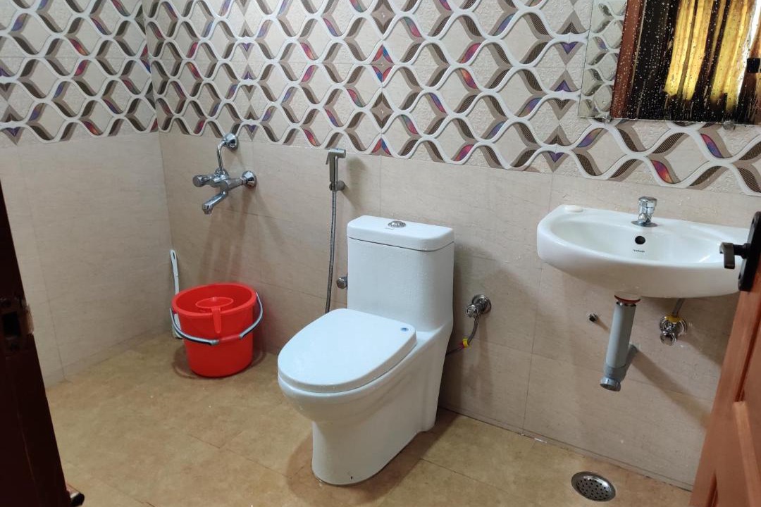 Photo of Bathroom in Kodaikanal