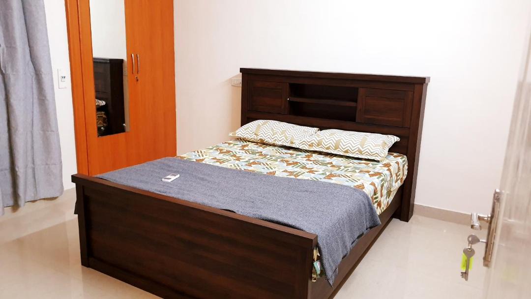 Photo of Bedroom in Mylapore Tiruvallikk