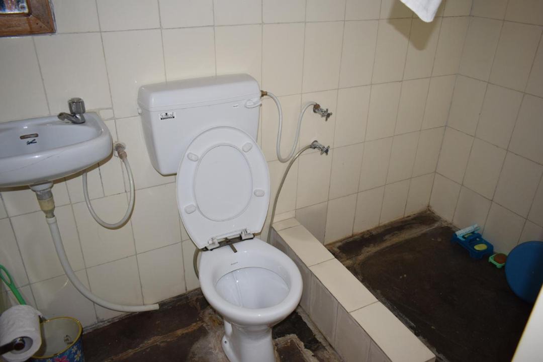Photo of Bathroom in Kaul