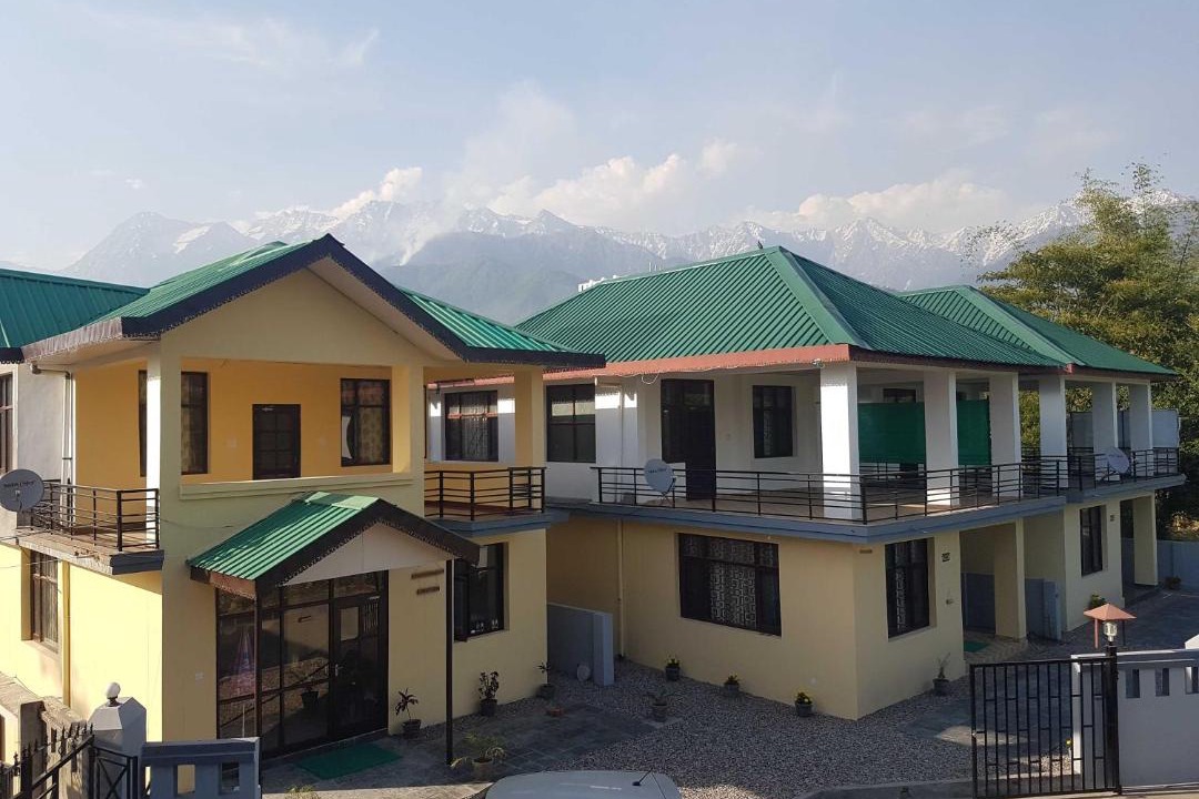 Photo of Buildings in Gadiara