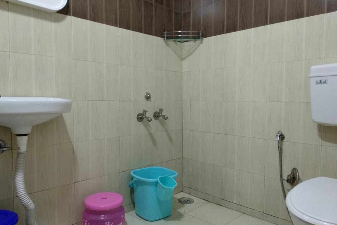 Photo of Bathroom in Thalayathimund