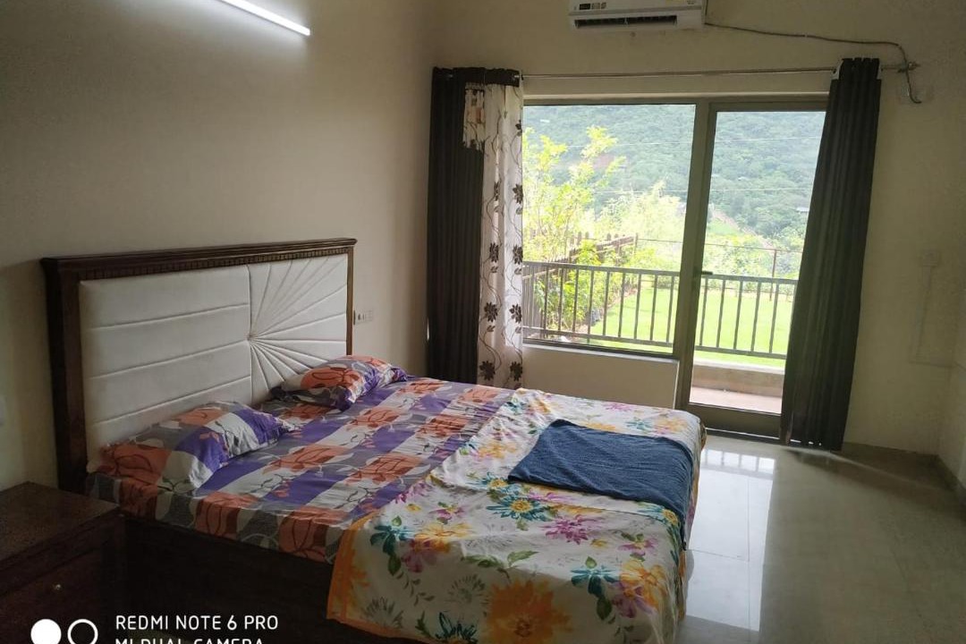 Photo of Bedroom in Lavasa