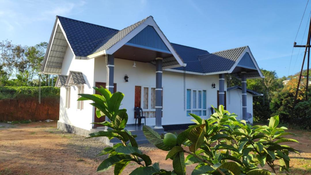 Photo of Buildings in Vagamon