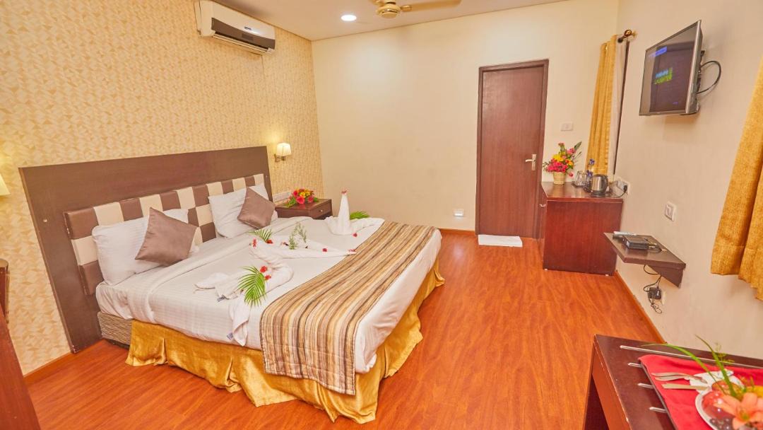 Photo of Bedroom in Thirukazhukundram