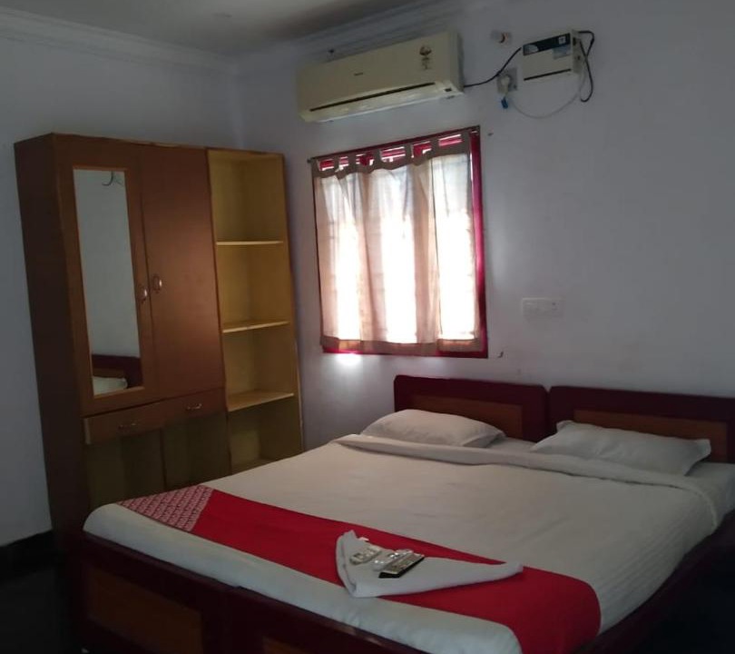 Photo of Bedroom in Mahabalipuram Beach