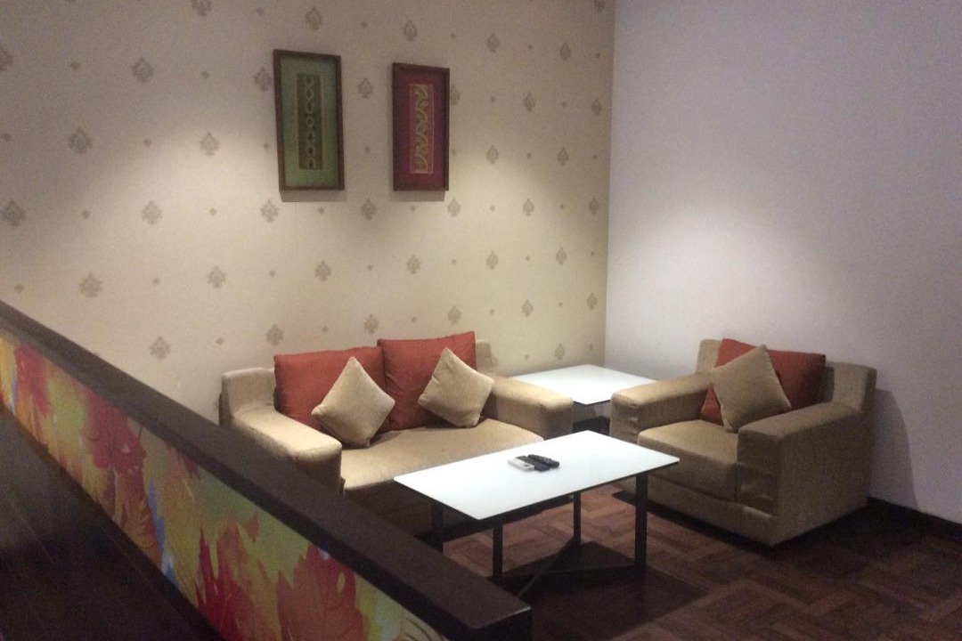 Photo of Livingroom in Triplicane
