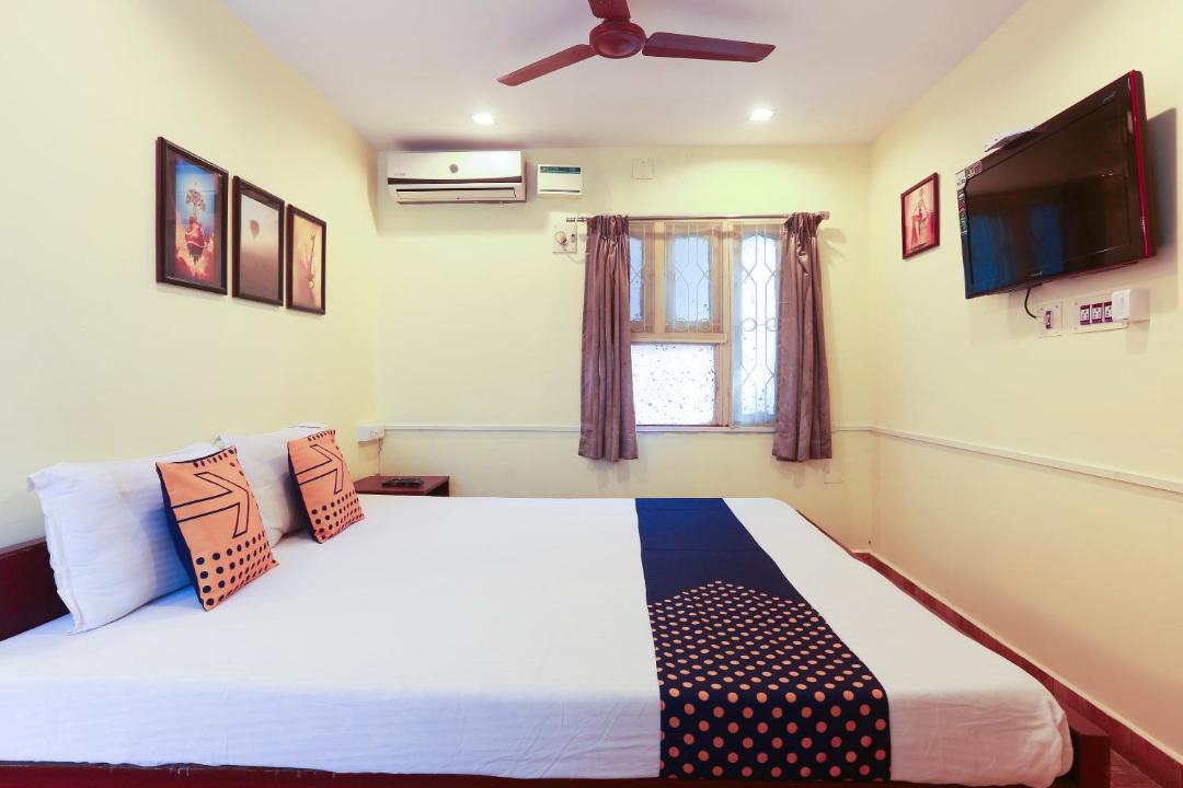 Photo of Bedroom in Mahabalipuram Beach