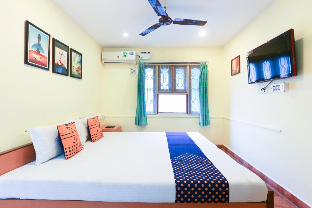 Photo of Bedroom in Mahabalipuram Beach
