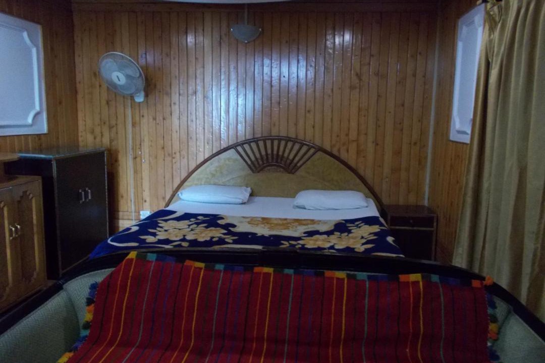 Photo of Others in Mallital