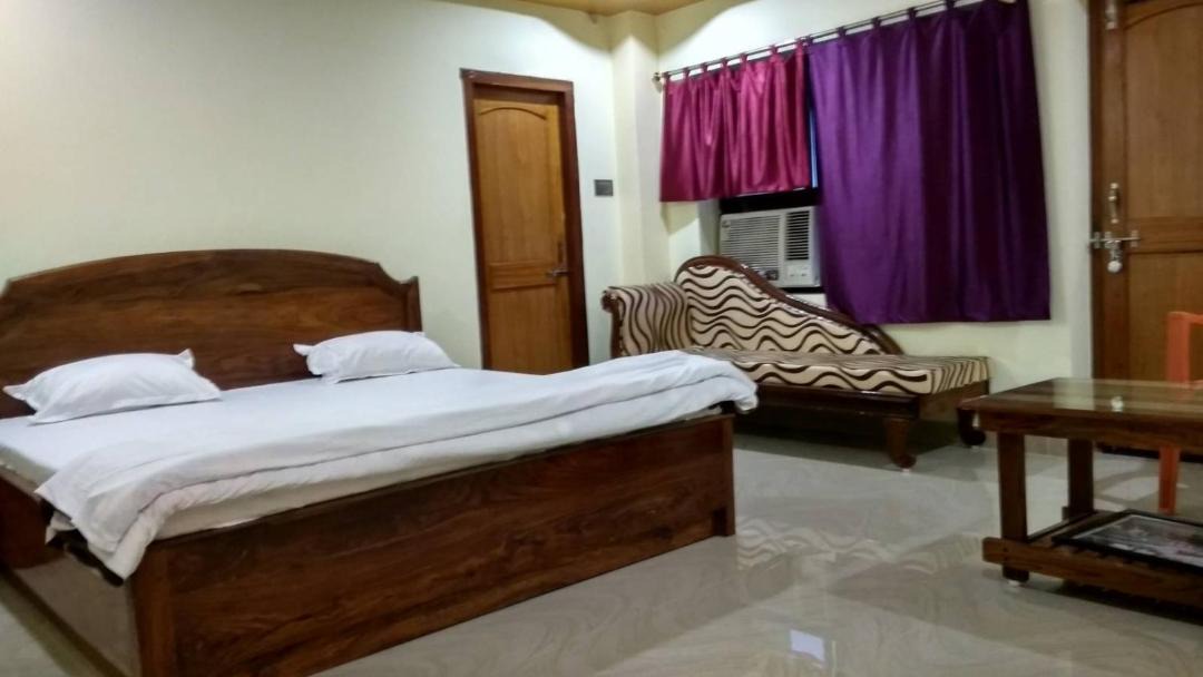 Photo of Bedroom in Chakradharpur