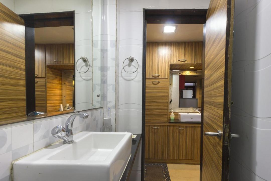 Photo of Bathroom in Bandra West