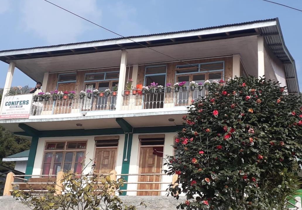 Photo of Buildings in Rishop