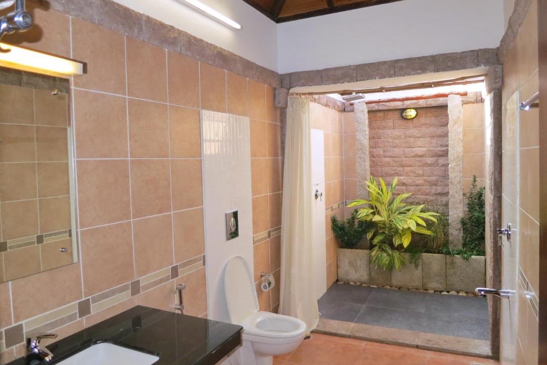 Photo of Bathroom in Saranthangi