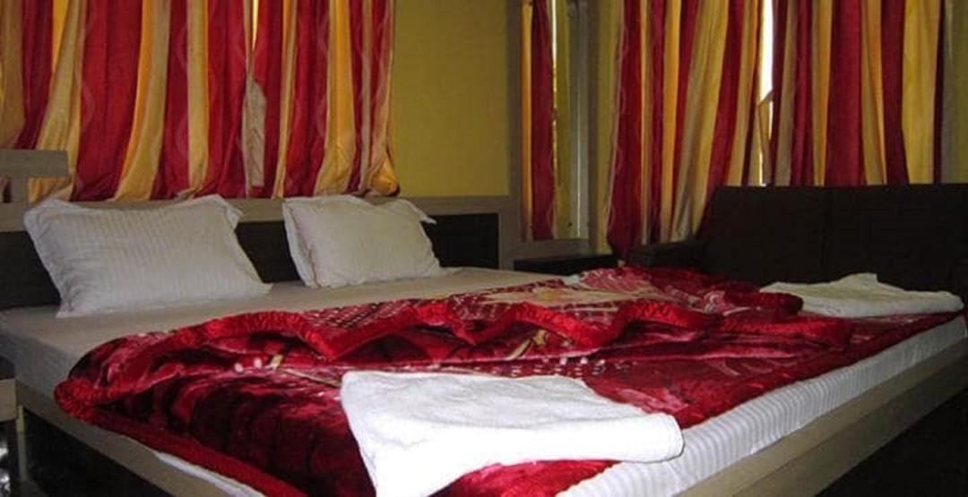 Photo of Bedroom in Tarapith