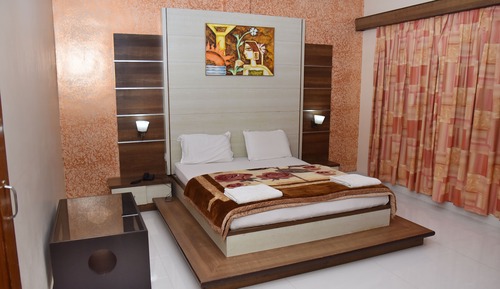 Premier Studio