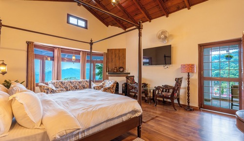 Luxury Room