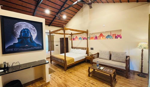 Eco Castle Stay